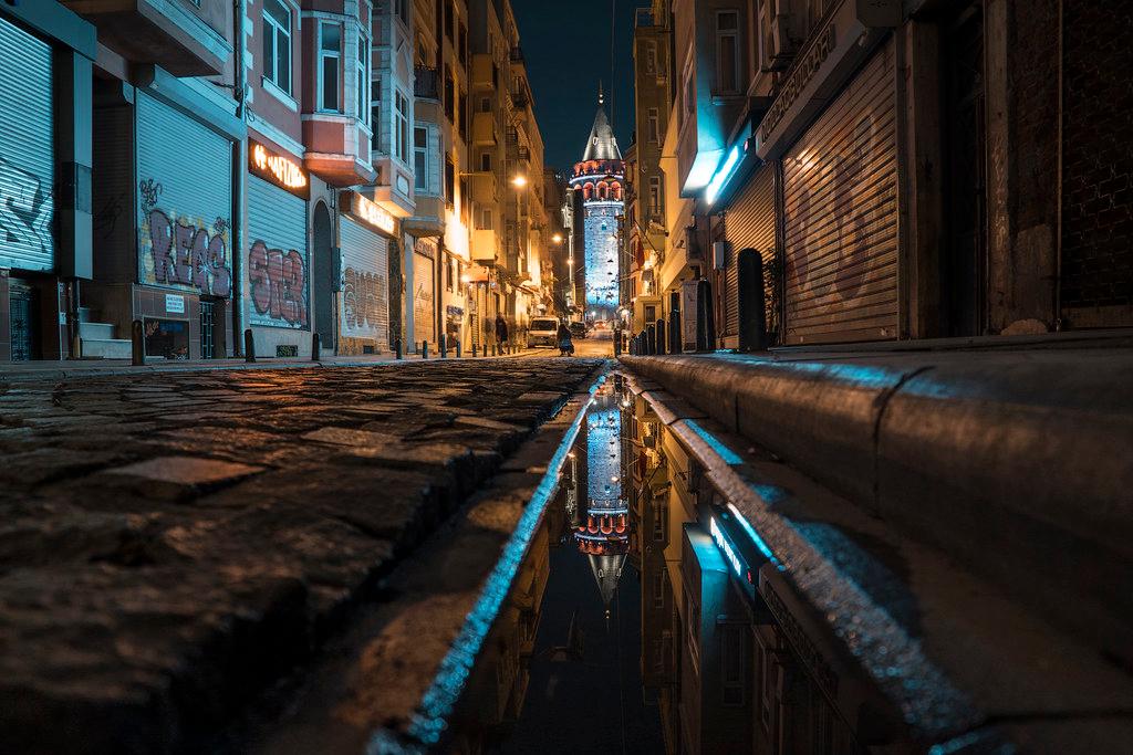 Dinleyin Çocuklar|Tarık Tufan