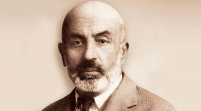 Vefatının 83. yılında İstiklal Şairi Mehmet Akif Ersoy