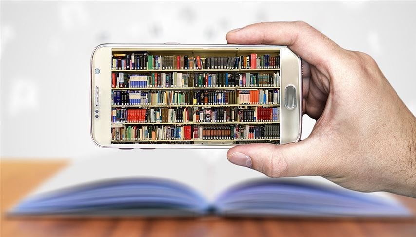 Online kütüphane ve arşivler evde kalan okurların beğenisine sunuluyor