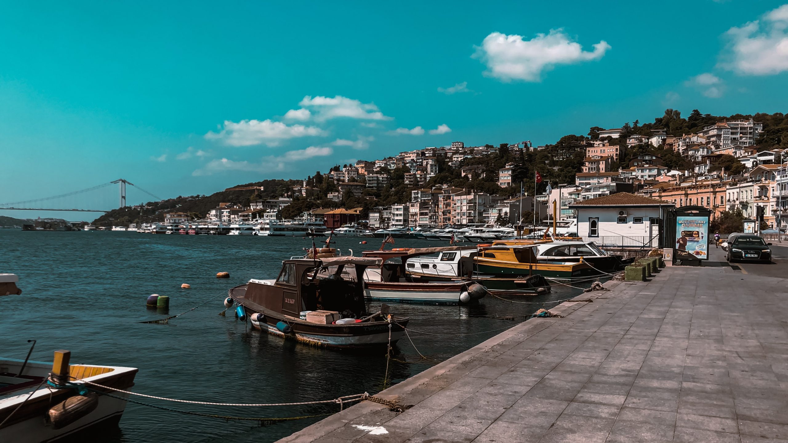 Mavi Toprak Altı Yalağuz Bulut